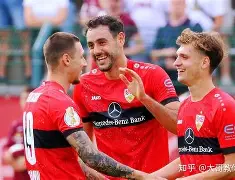 门兴格拉德巴赫新援表现抢眼，立即取得主力位置(门兴格拉德巴赫实力怎么样)