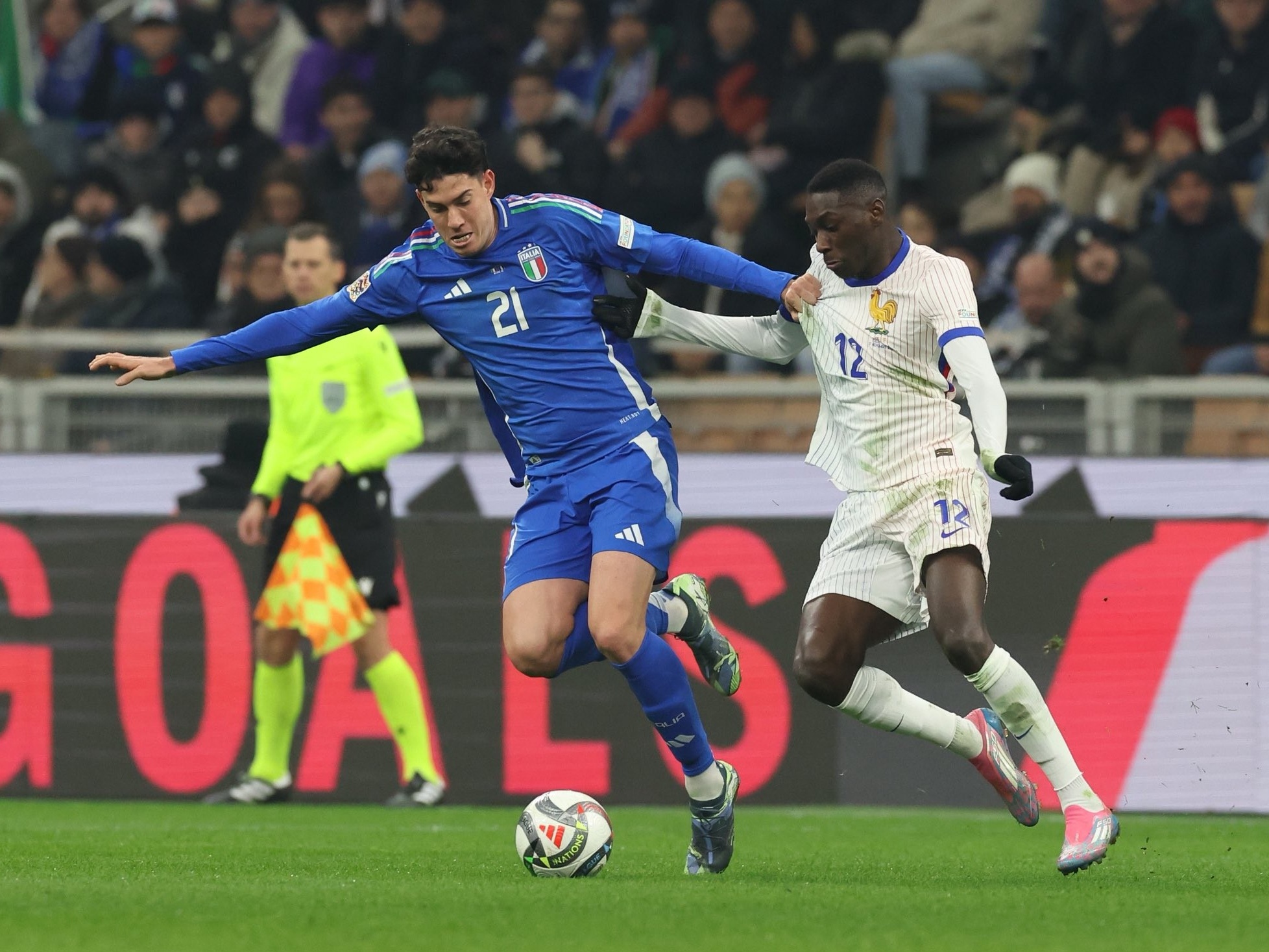 兰斯队在主场取得胜利，奠定基础的简单介绍