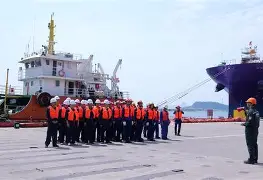 包含建业迎战富力,主帅指挥备战动态难测的词条 包含建业迎战富力,主帅指挥备战动态难测的词条