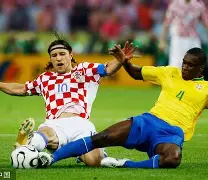 包含克罗地亚队庆祝胜利,球员情绪高涨的词条 包含克罗地亚队庆祝胜利,球员情绪高涨的词条