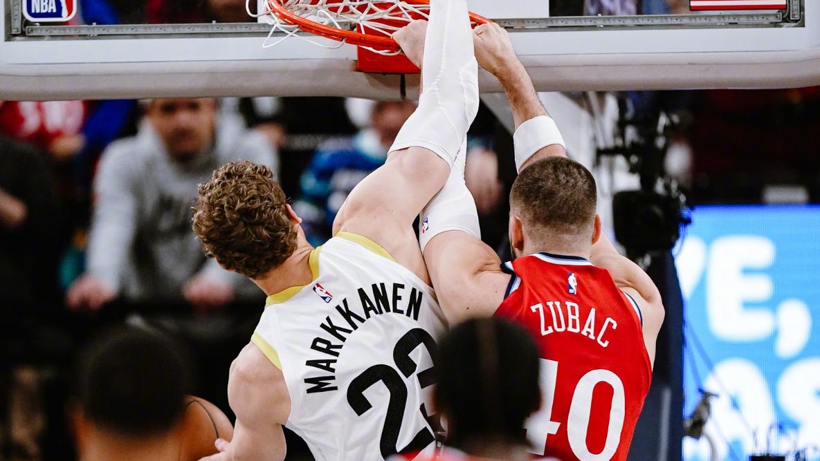 爵士队球员伤愈归来，助球队取胜(爵士队受伤球员)